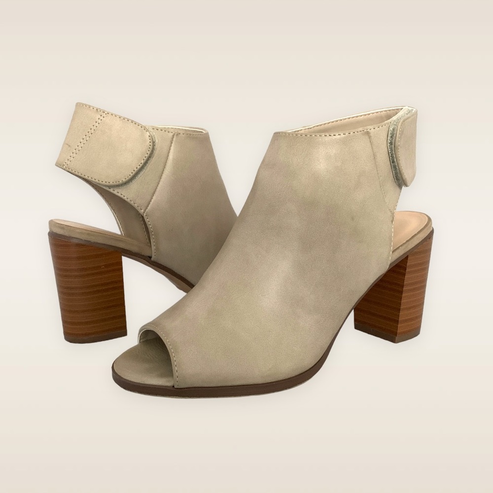 Spring Summer Chic Casual Leather Peep Toe Heel Booties in Beige Brown (US/CA 6)